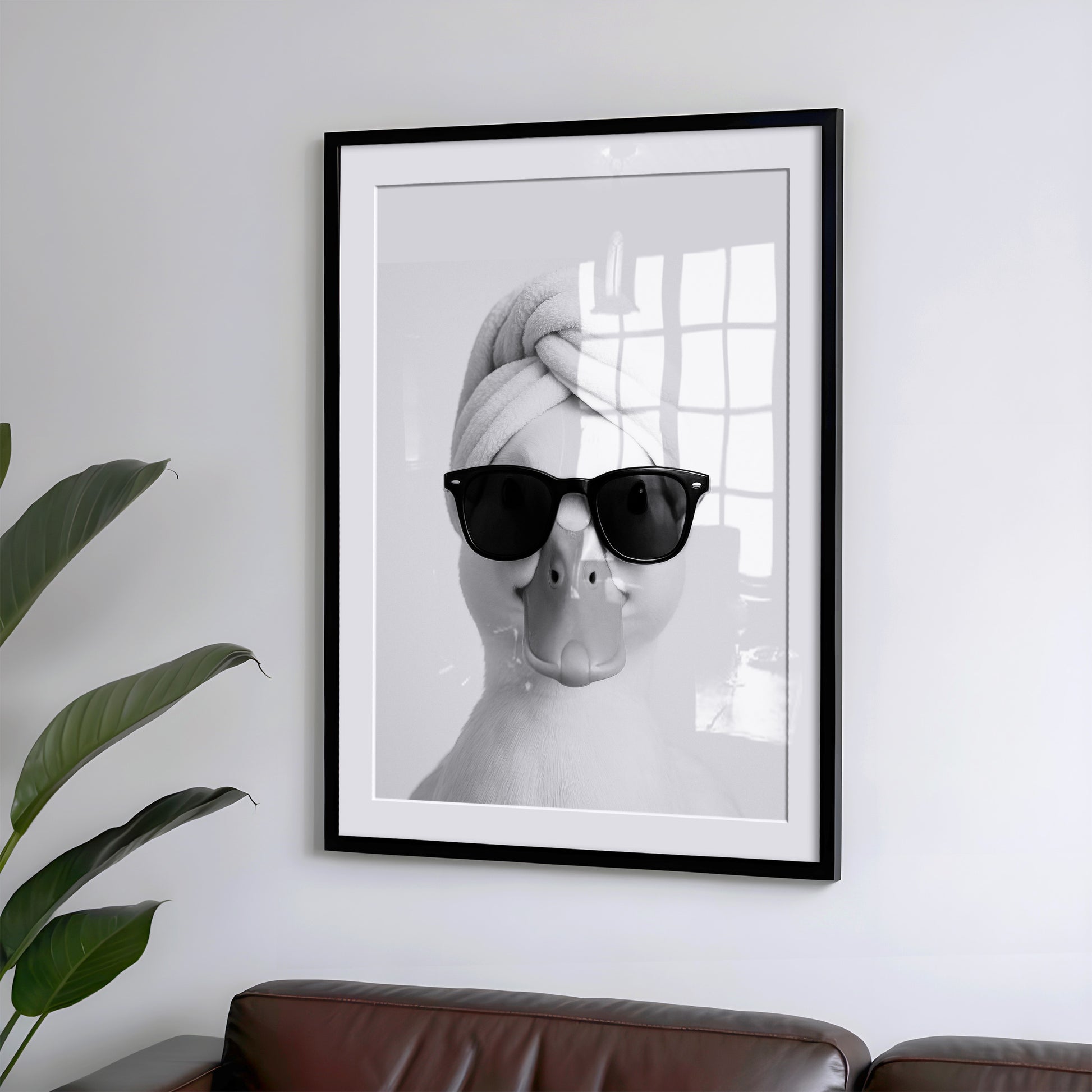 Schwarz-Weiß Poster Badezimmer Ente mit Handtuch-Turban & Sonnenbrille