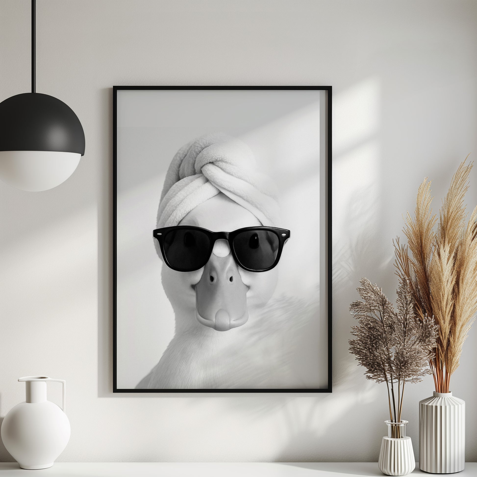 Schwarz-Weiß Poster Badezimmer Ente mit Handtuch-Turban & Sonnenbrille
