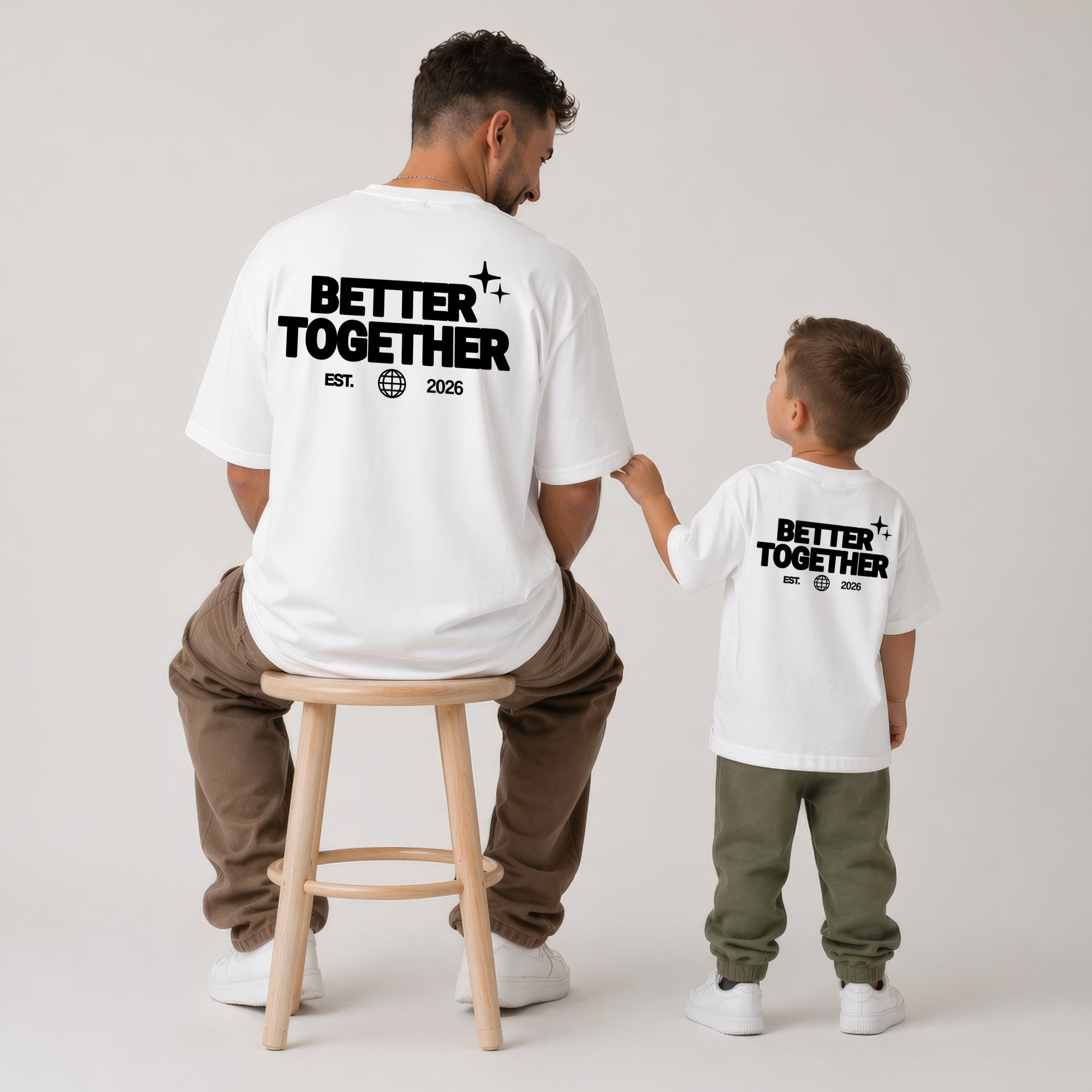 Partnerlook Shirts Personalisiert - Better Together - Papa Baby Geschenk Vatertag - Partner Outfit Familie Wunschdatum Mutter Tochter Outfit