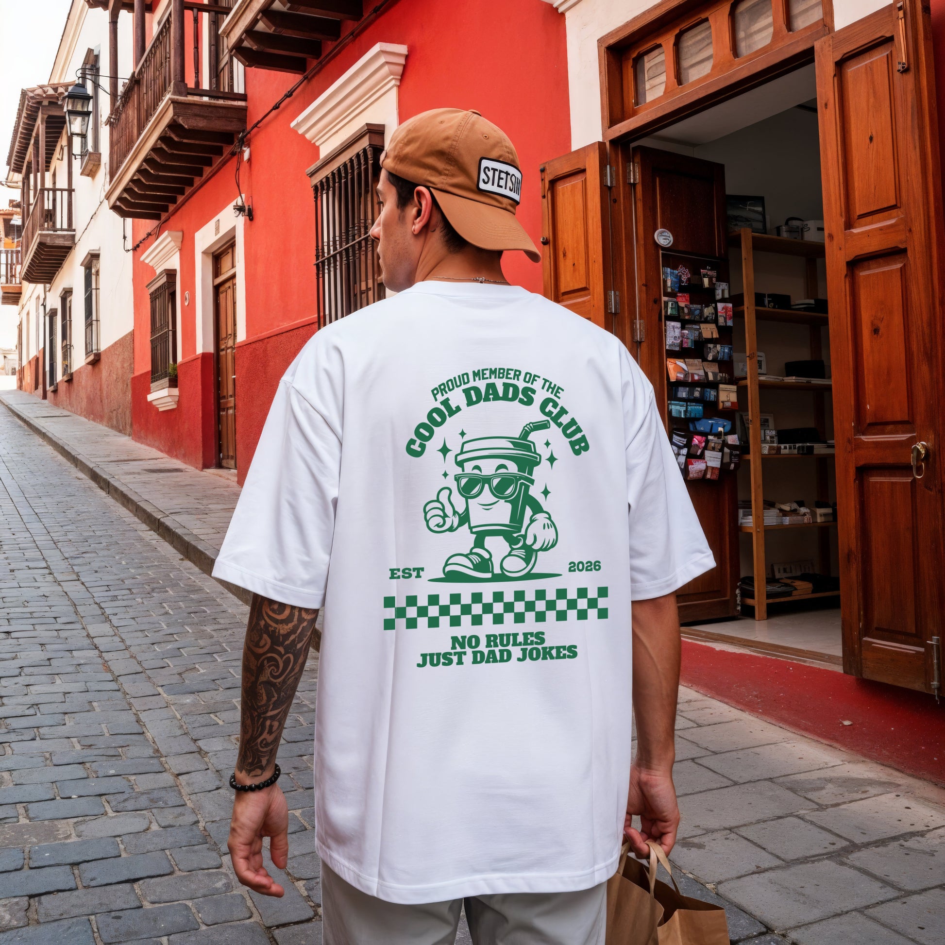 Cool Dads Club Shirt, Sweatshirts & Hoodies - Papa Pullover - Vatertag Geschenk Personalisiert - Für Eltern und neue Väter