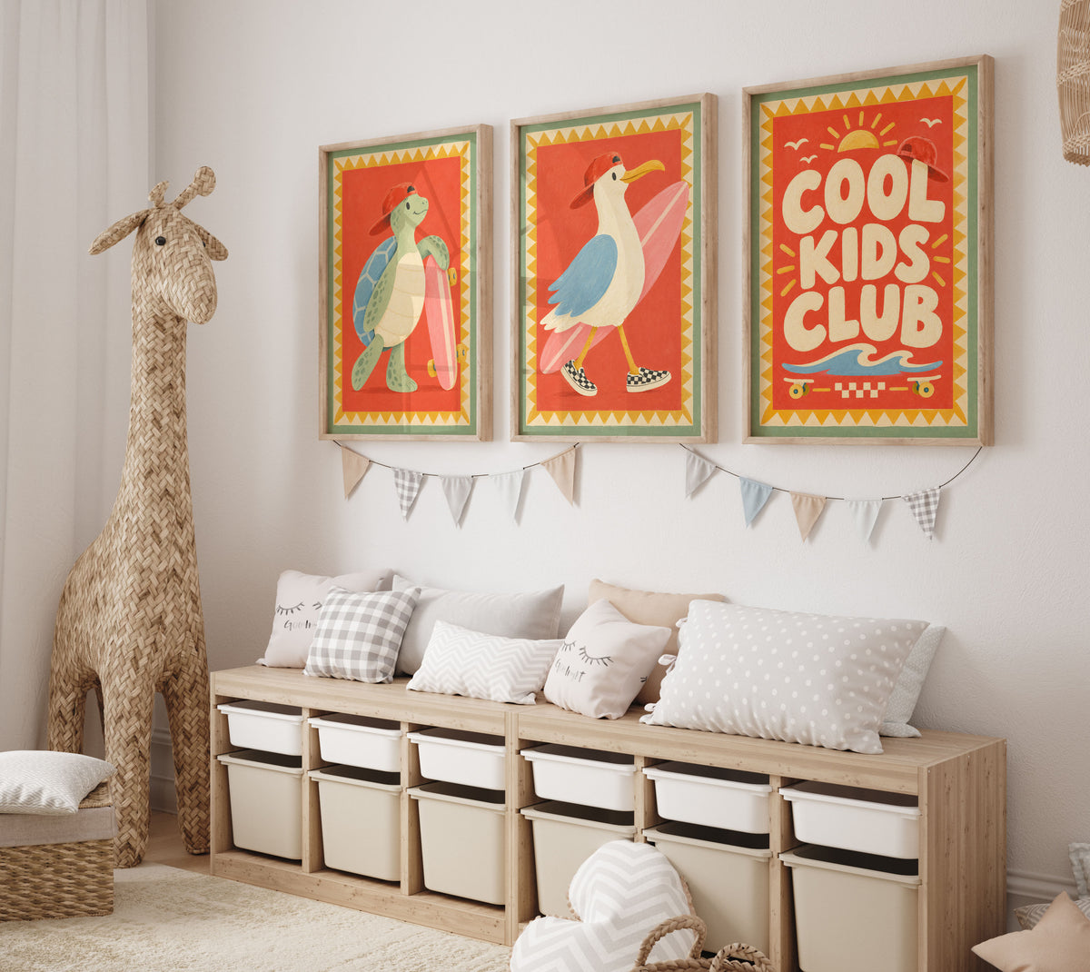 Kinderzimmer Poster Set Retro Bilder Tiere, Möwe Krokodil Schildkröte, Cool Kids Club Babyzimmer Deko Geschenk zur Geburt einzeln oder Set