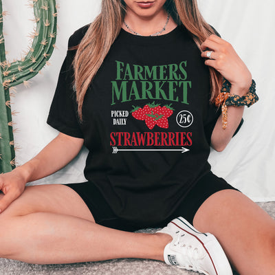 Farmers Market Shirt Fresh Strawberries Vintage Cottagecore T-Shirt Obst Shirt Geschenk für Erdbeerliebhaber Botanisches Shirt Boho Unisex