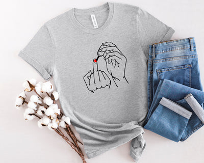 Feminist Shirt Feminismus T-Shirt Mittelfinger Nagellack Shirt Sommer tshirt Geschenk für Mädchen und beste Freundin Unisex Shirts