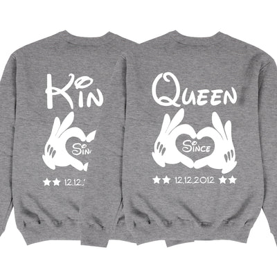 KING & QUEEN Pullover mit Händen und Wunschdatum Pärchen Sweatshirts im SET Paarpullis Pärchen Pullover Personalisiert Valentinstag Geschenk