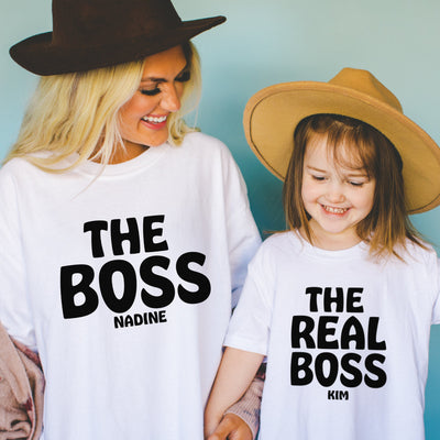 The Boss The Real Boss Shirts Vater & Sohn Partnerlook Mutter Tochter Outfit Geschenk zur Geburt Schwangerschaft Ankündigung Mama Me Shirts