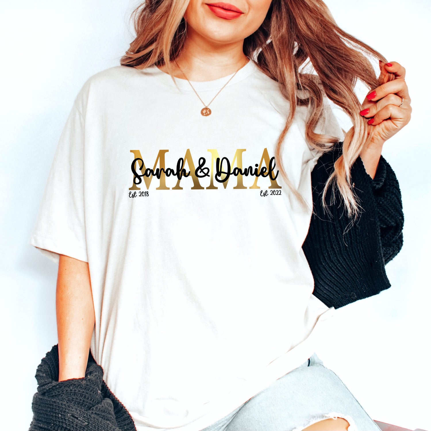 Mama Shirt personalisiert Geschenk Muttertag T-Shirt für Mama Muttertagsgeschenk Wunschtext Familie Kindernamen Est Datum Million Threads