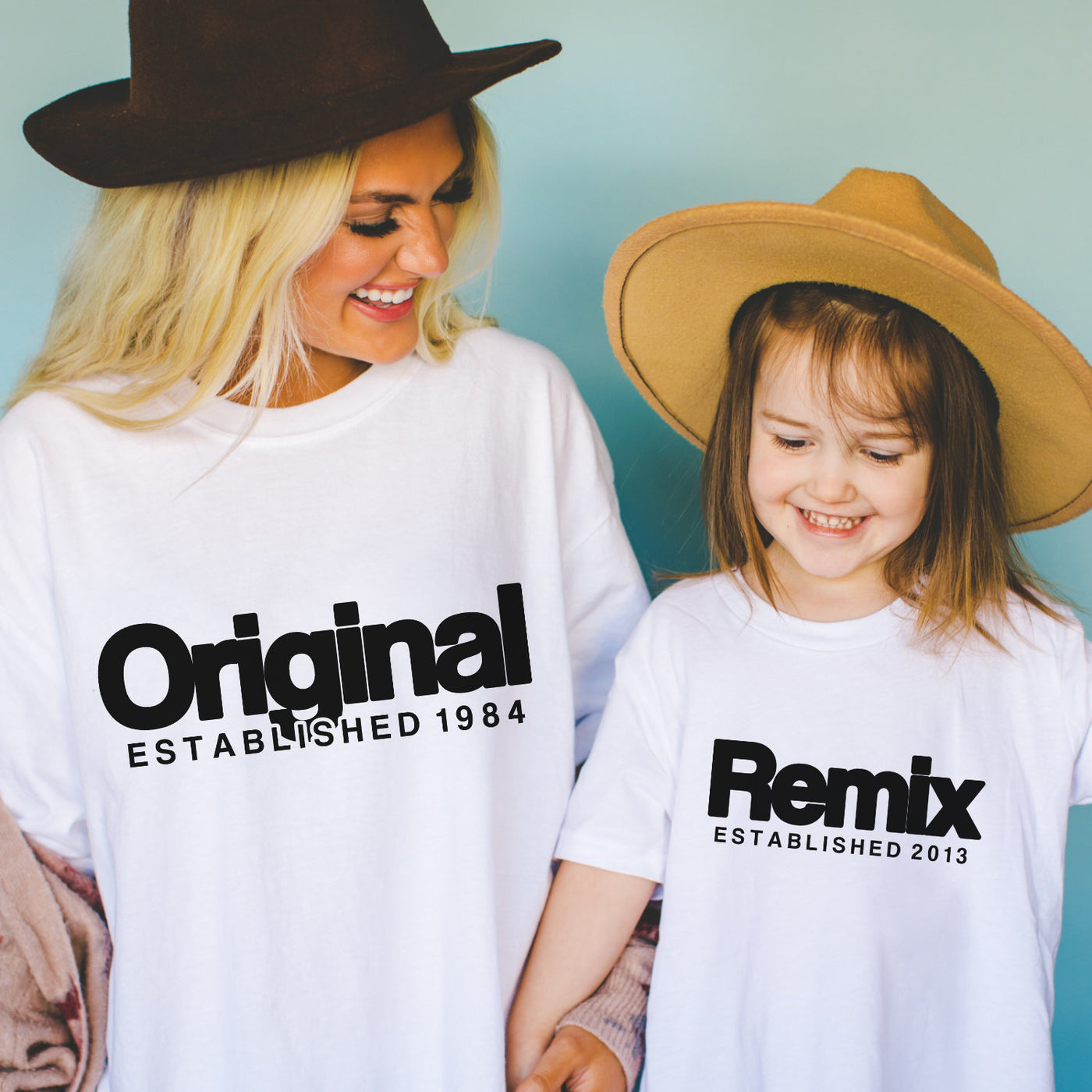 Vater Sohn Partnerlook Original Remix EST Shirts Mutter Tochter Outfit Wunschdatum Schwangerschaft Ankündigung Vater & Sohn T-Shirts Unisex