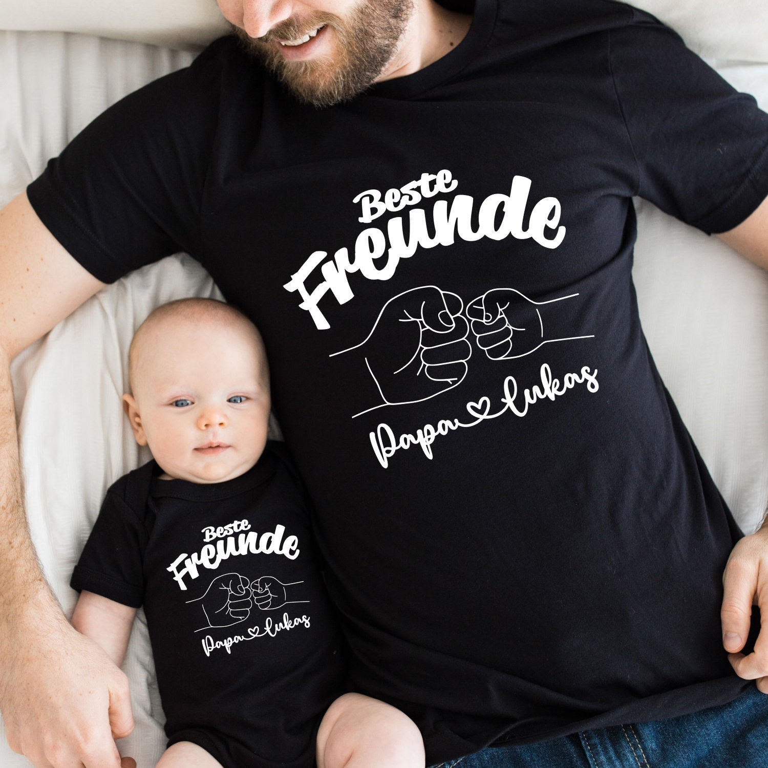 Papa und Sohn Beste Freunde Partnerlook Geschenk Vatertag tshirt personalisiert mit Kindernamen Baby Geschenk Eltern Shirts Fist Bump