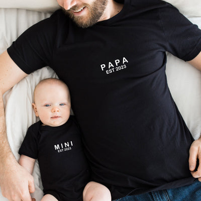 Mama Tochter Outfit personalisiert Vater Sohn Partnerlook Shirts Papa, Mini, Mama, Big Bro, Little Bro Vater Sohn Geschenk Schwangerschaft