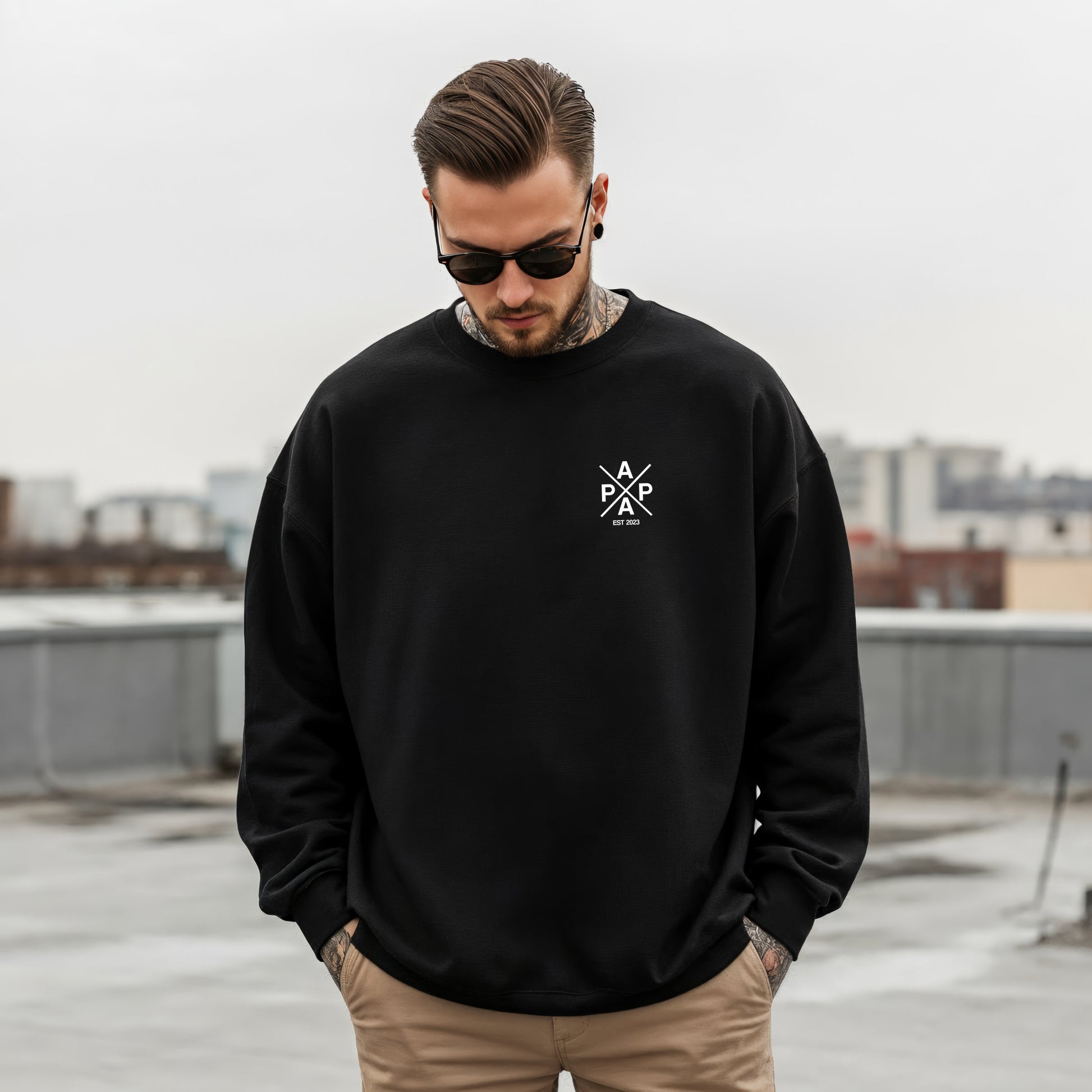 Mama, Papa, Mini Sweater personalisierte Familienpullover - minimalistisch bedruckt mit Datum oder Namen
