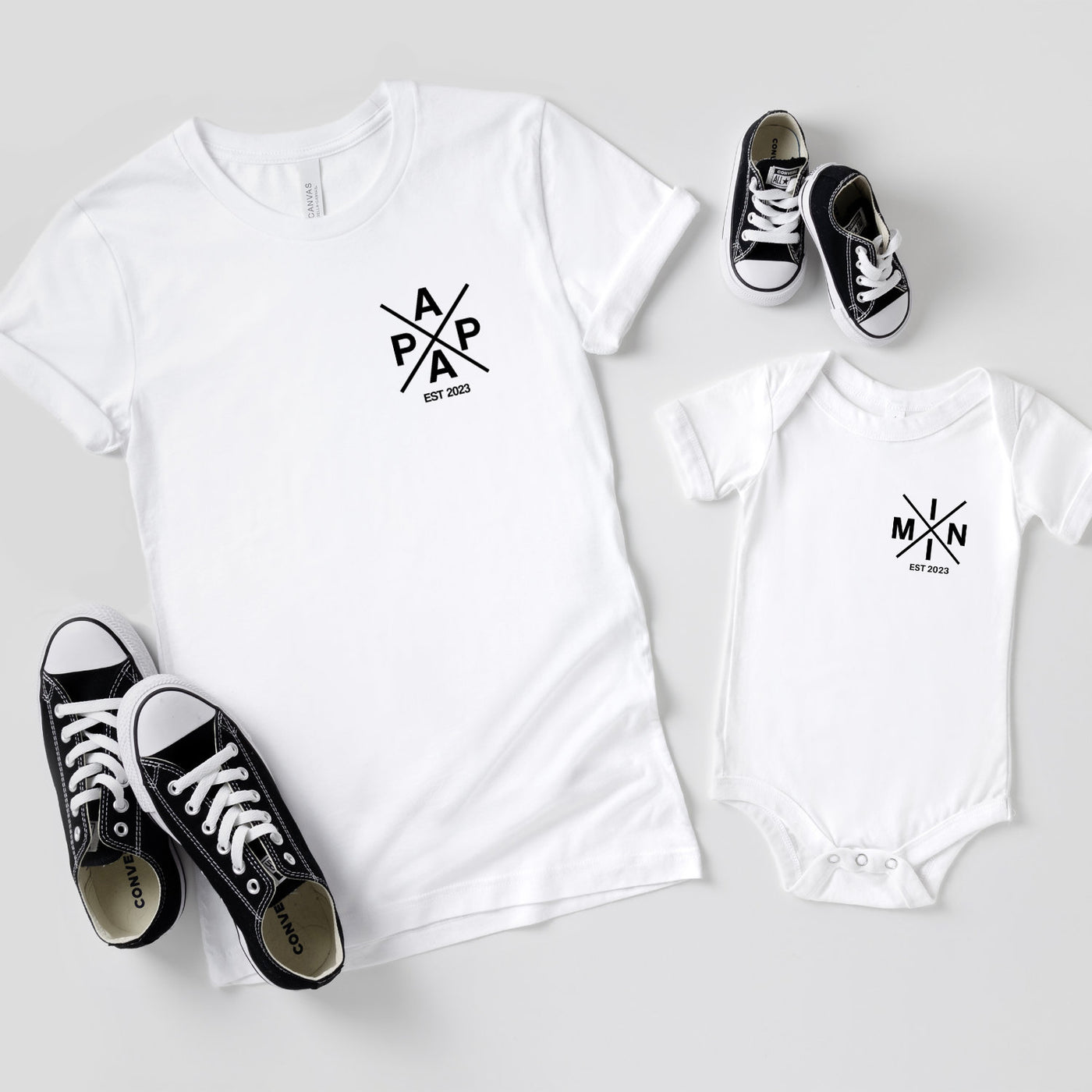 Vater Sohn Partnerlook Shirts Papa Mama Mini T-Shirts Personalisiert Babybody bedruckt minimalistisch Papa und Sohn Mama Tochter Outfit