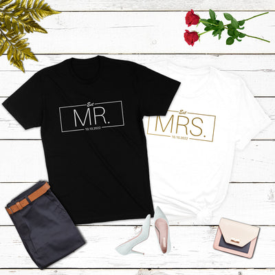 Mr Mrs Shirt Personalisiert Mr und Mrs Geschenke Hochzeit Shirt Pärchen Shirts mit Wunschdatum Mr & Mrs Verlobungsgeschenk