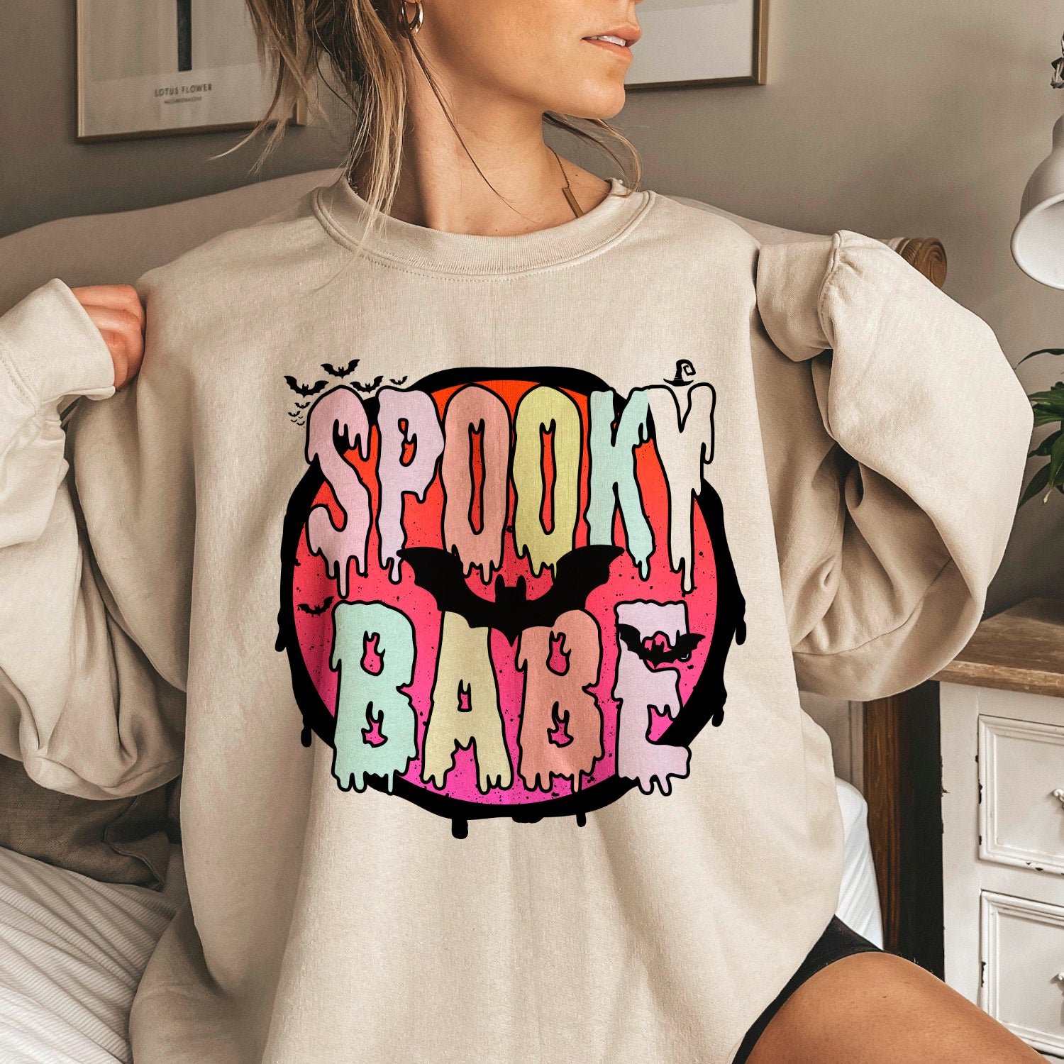Spooky Babe Sweatshirt Halloween Spooky Vibes Sweater Halloween Pullover Halloween Kostüm